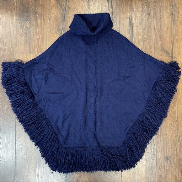 Modena turtleneck poncho SZ O/S - Picture 1 of 3